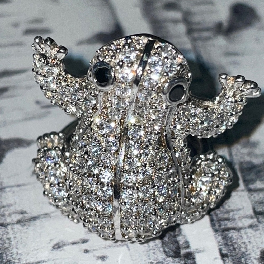 Sapphire & CZ Frog 🐸 Ring